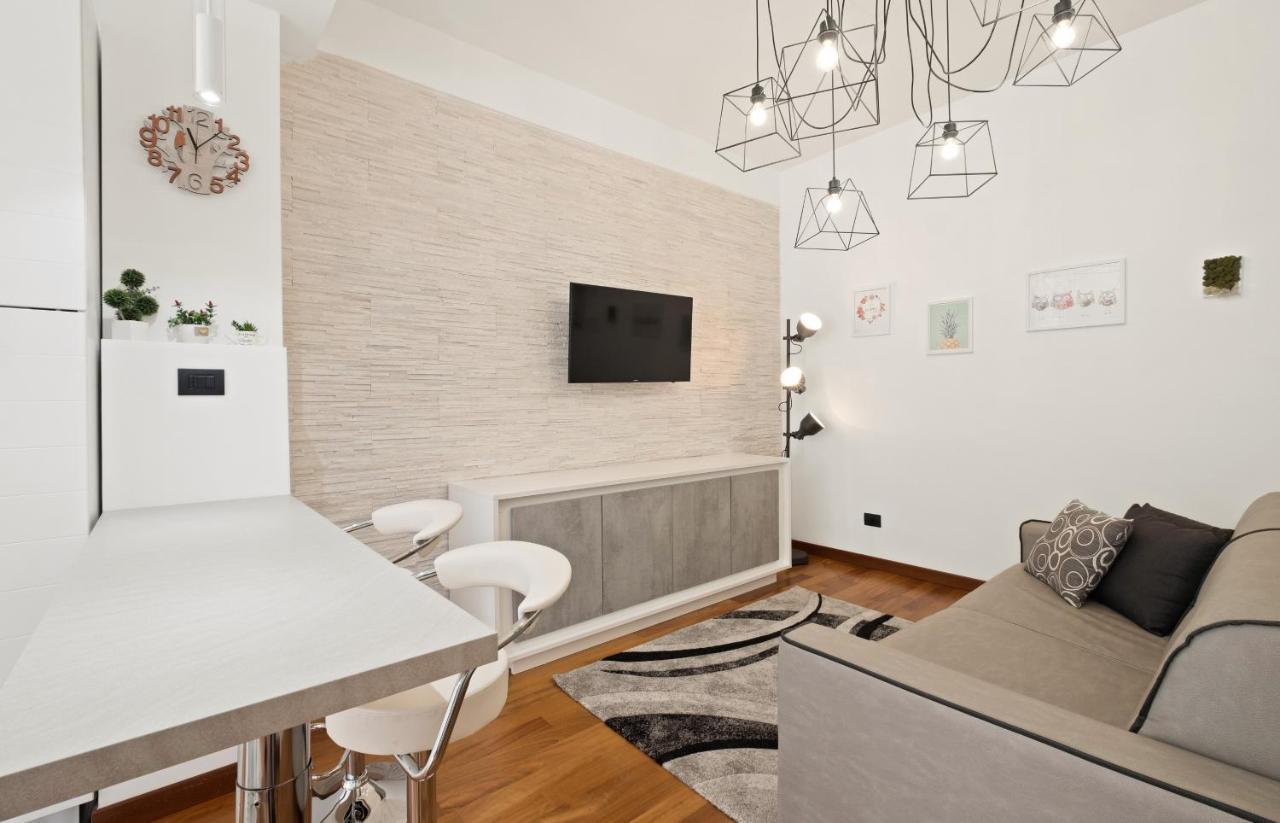 3 Bed Modern Flat - 15 Minutes Walk To Colosseum Rom Eksteriør billede