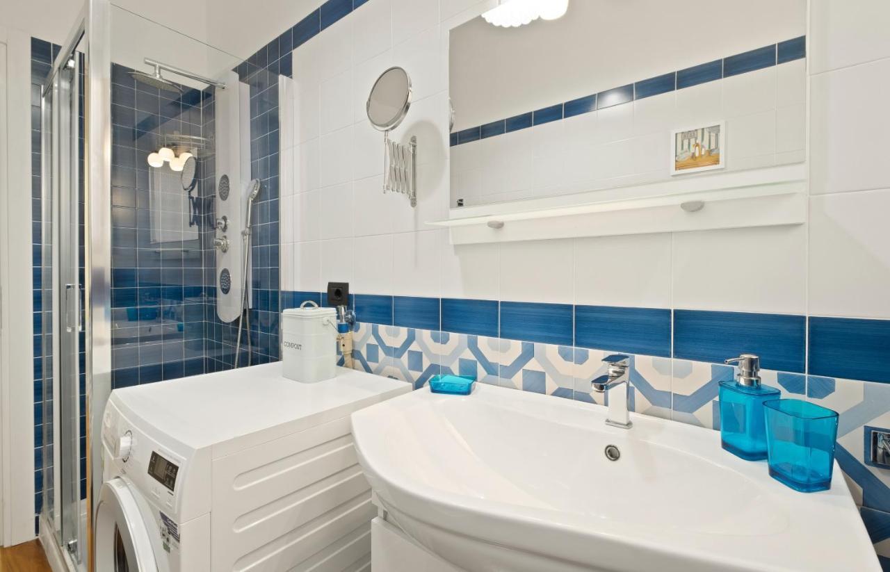 3 Bed Modern Flat - 15 Minutes Walk To Colosseum Rom Eksteriør billede